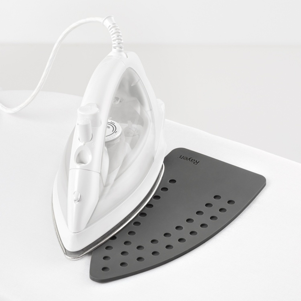 Base for ironing, Silicone, RAYEN, 13 x 27 cm, Grey in the group Storage / Laundry and care / Ironing accessories at SmartaSaker.se (43155)