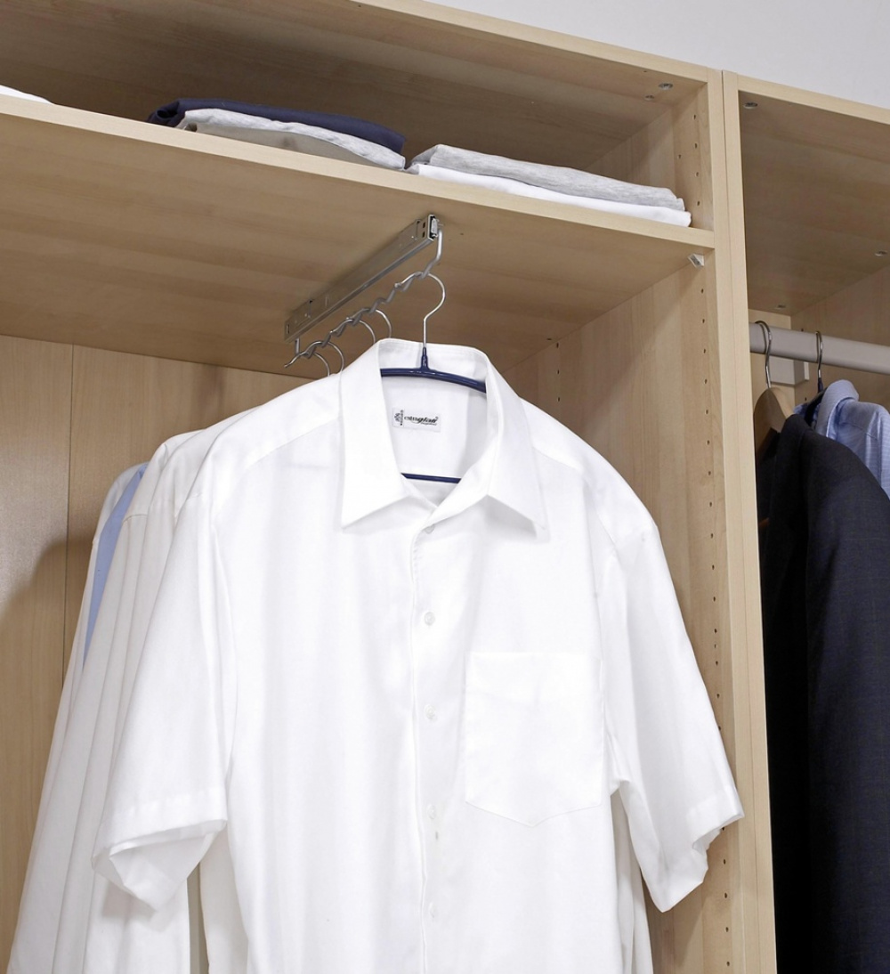 Pull Out Hanger for Wardrobe, SCHRANKAUSZUG, Silver in the group Storage / Wardrobe storage / Hangers and hooks at SmartaSaker.se (43167)