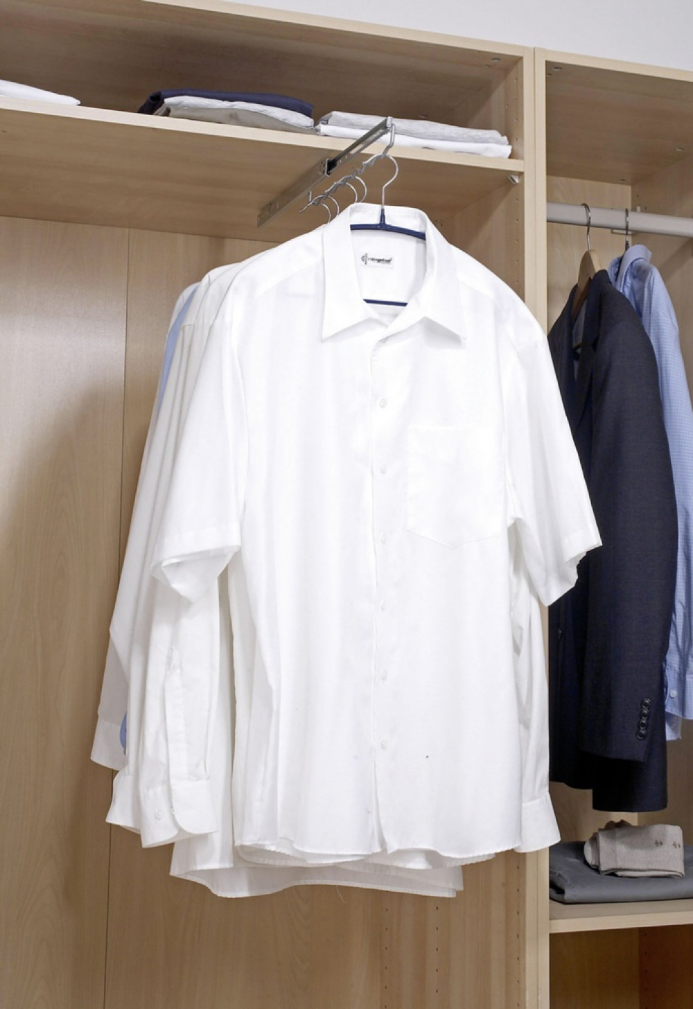 Pull Out Hanger for Wardrobe, SCHRANKAUSZUG, Silver in the group Storage / Wardrobe storage / Hangers and hooks at SmartaSaker.se (43167)