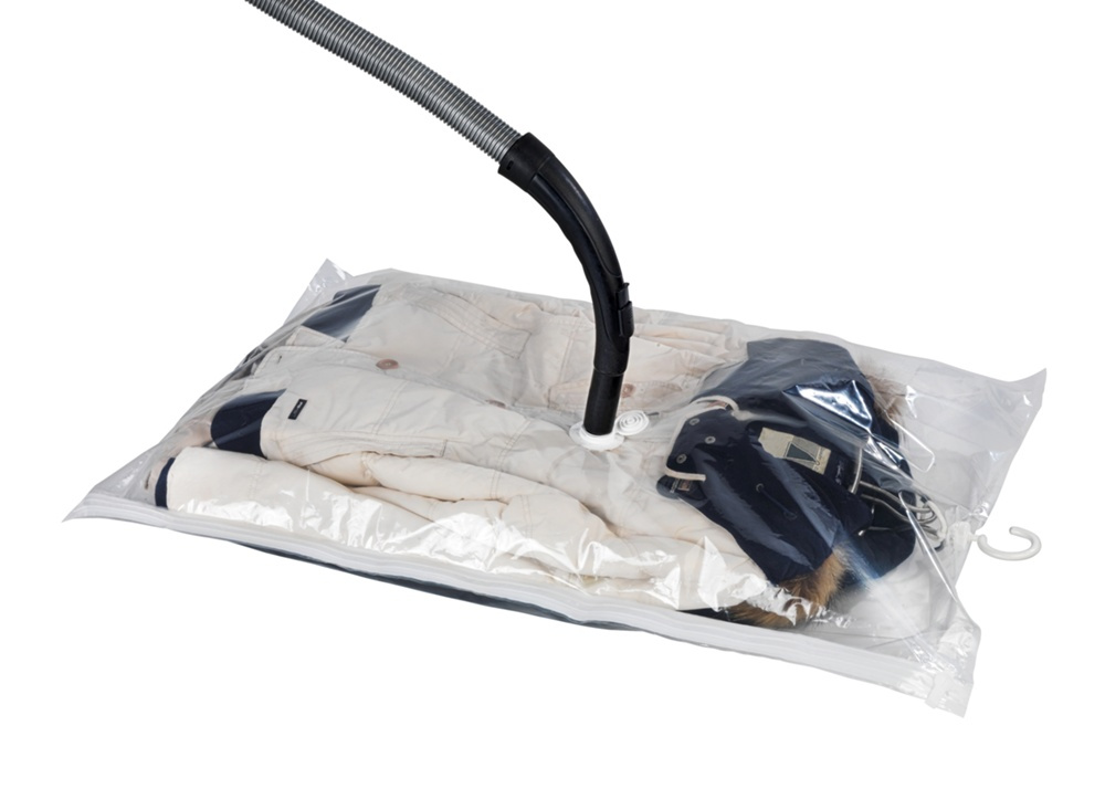 Vacuum bag with hanger, WENKO HOOK LARGE, 70 x H 105 cm, Clear in the group Storage / Wardrobe storage / Vacuum storage / Hanging vacuum bags at SmartaSaker.se (43190)