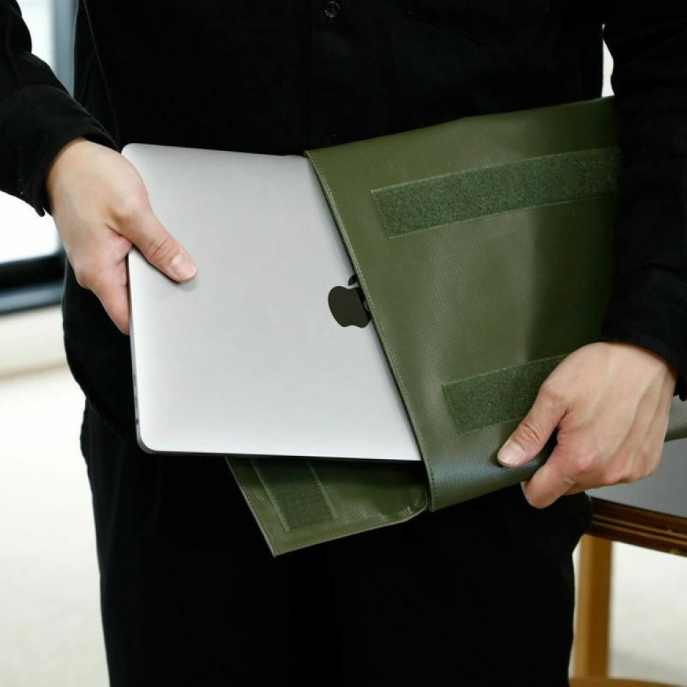 Water- resistant case for Laptop / iPad, PENCO CARRY TITE, 33 x 27 cm in the group Storage / Travel storage at SmartaSaker.se (43206)