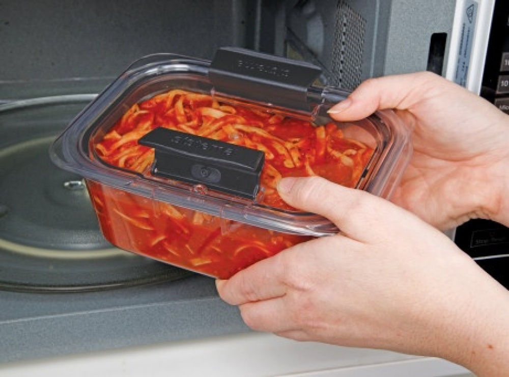 Waterproof lunch box, 2000ml, BRILLIANCE LARGE, 28 x 19 x H 7 cm, Sistema, Clear / Black in the group Storage / Kitchen storage / Food containers / Sistema food containers at SmartaSaker.se (43208)