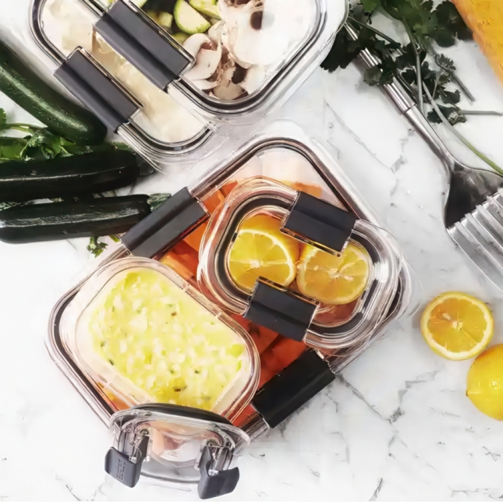 Leakproof food storage, 920 ml, BRILLIANCE MEDIUM, Sistema, Clear / Black in the group Storage / Kitchen storage / Food containers / Sistema food containers at SmartaSaker.se (43210)