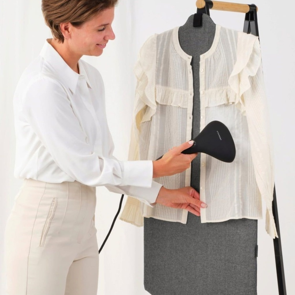 Vertical Steam Board, LINN STEAM BOARD, 42 x 1,8 x H 97 cm in the group Storage / Laundry and care / Ironing accessories at SmartaSaker.se (43217)