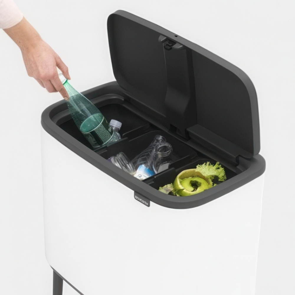 Recycling station on legs with 2 compartments, Brabantia in the group Storage / Cleaning and waste sorting / Waste sorting at SmartaSaker.se (43256)