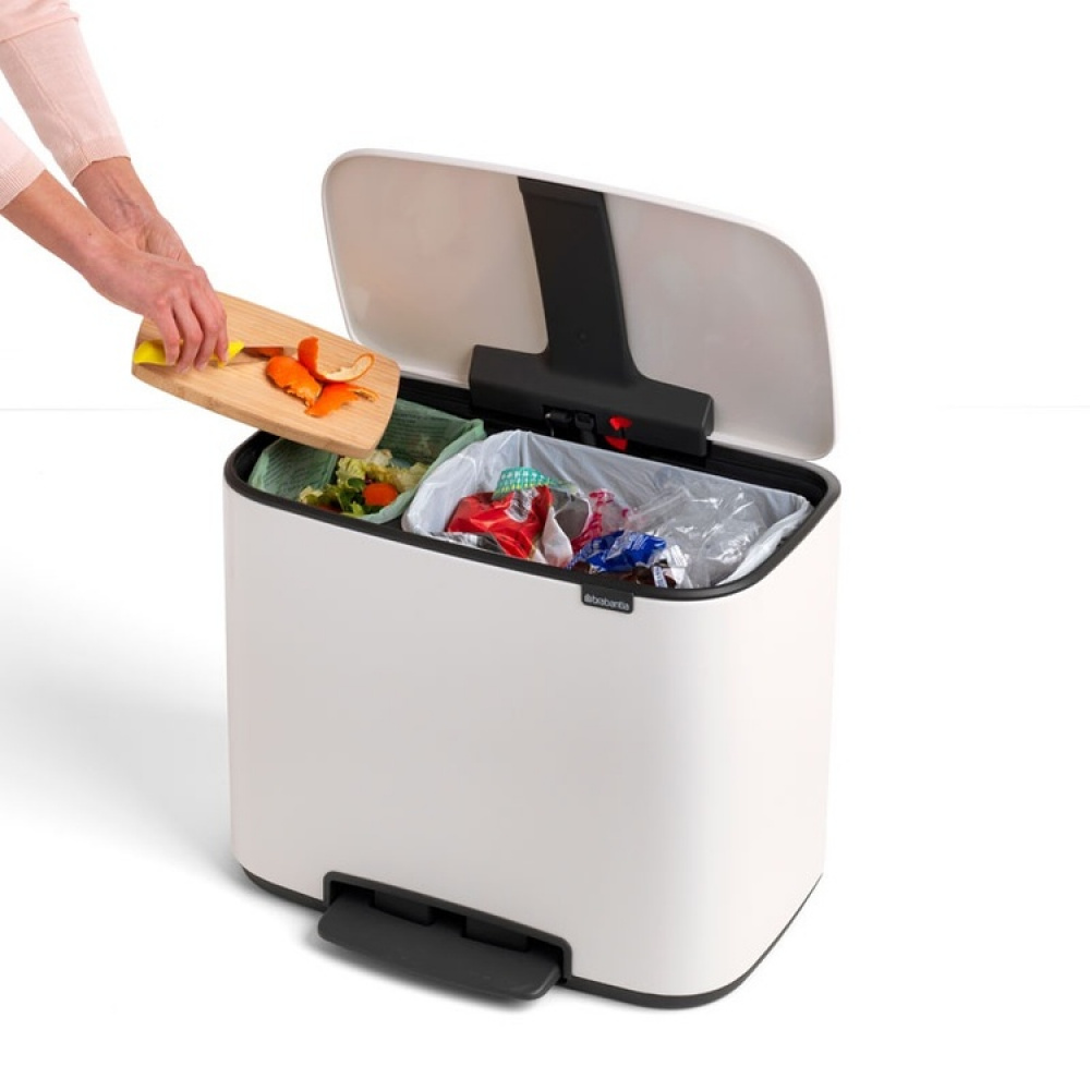 Recycling station, 2 inserts, BRABANTIA BO PEDAL BIN 23 + 11 L in the group Storage / Cleaning and waste sorting / Waste sorting at SmartaSaker.se (43257)