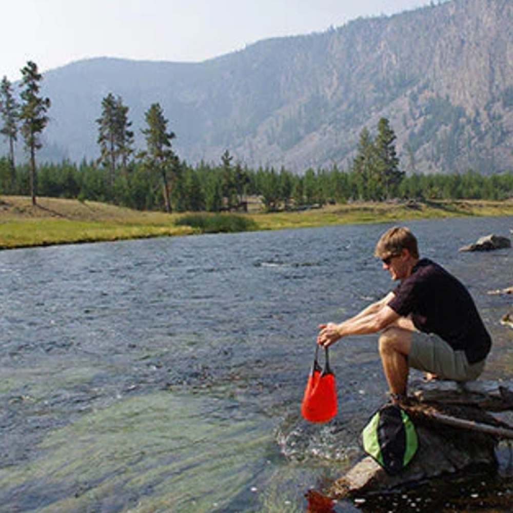 Collapsible bucket, Sea to Summit in the group Leisure / Outdoor life / Outdoor Equipment at SmartaSaker.se (lima-265123)